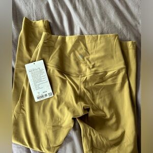 NWT Lululemon HR 25in align leggings